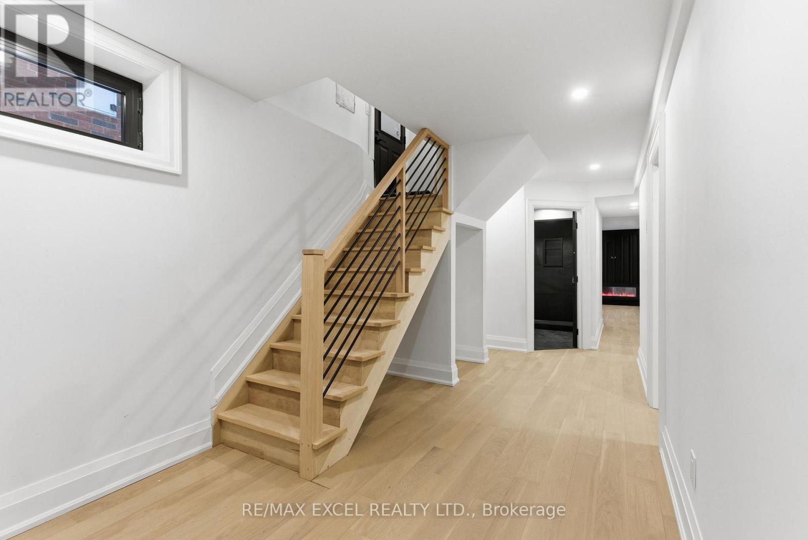 34 Raymond Avenue, Toronto, Ontario  M6S 2B3 - Photo 29 - W12656106