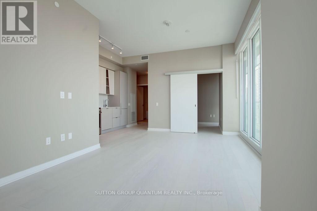 1904 - 3883 Quartz Road, Mississauga, Ontario  L5B 0M4 - Photo 19 - W12674594