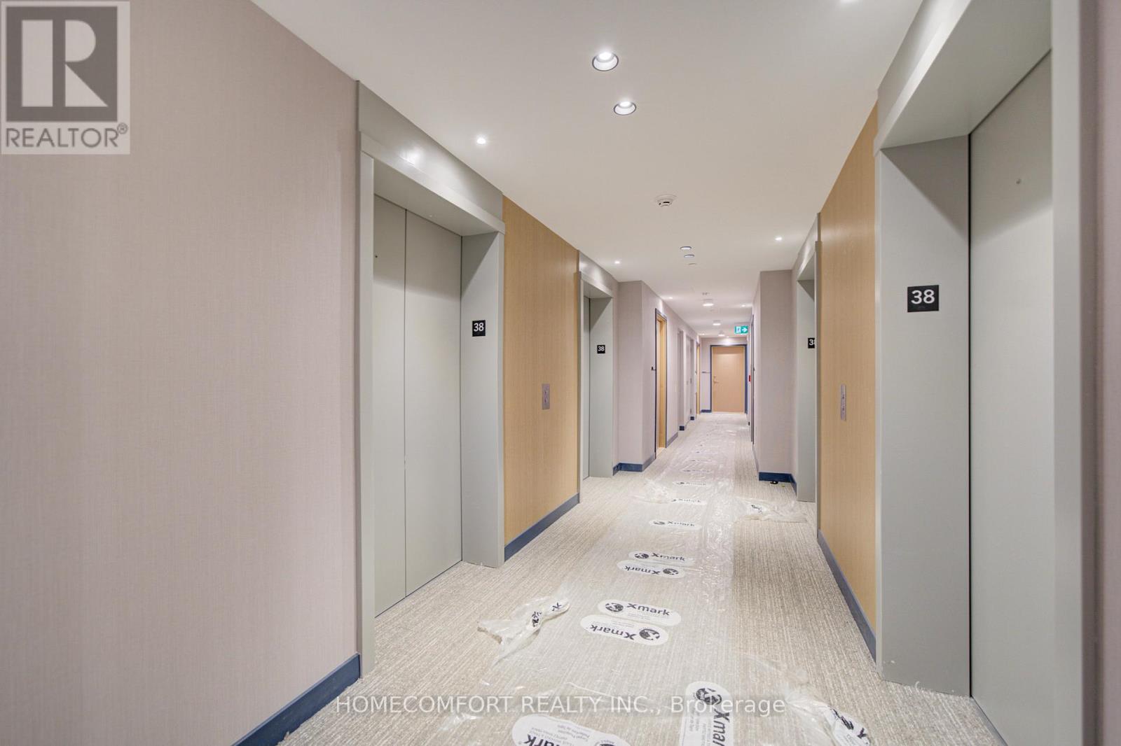 3807 - 395 Square One Drive, Mississauga, Ontario  L5B 0P6 - Photo 8 - W12674596