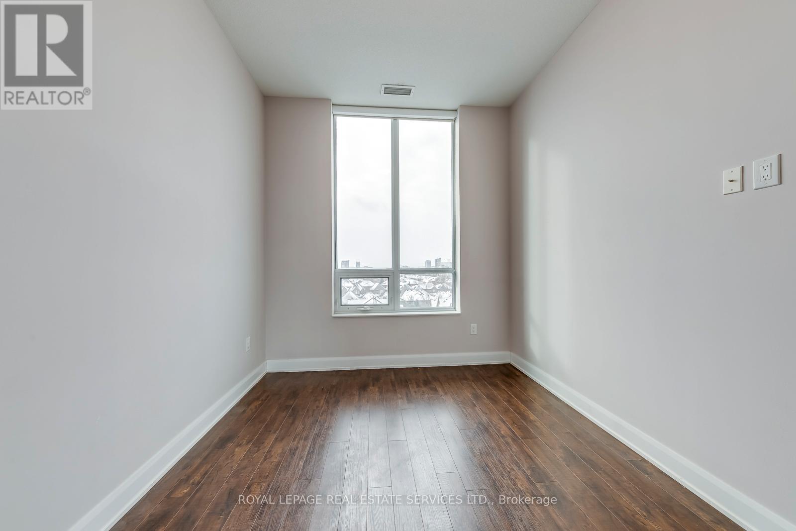 701 - 2470 Prince Michael Drive, Oakville, Ontario  L6H 0G9 - Photo 34 - W12604778