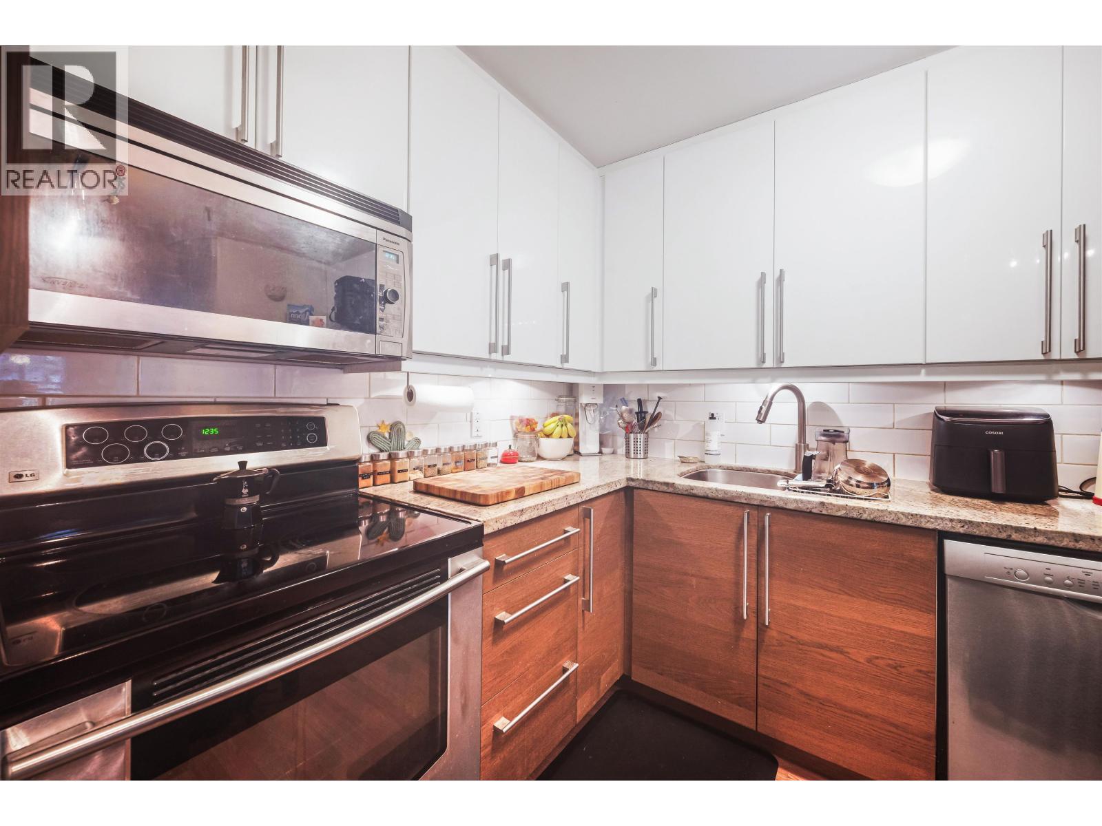 205 111 W 10th Avenue, Vancouver, British Columbia  V5Y 1R7 - Photo 7 - R3077282