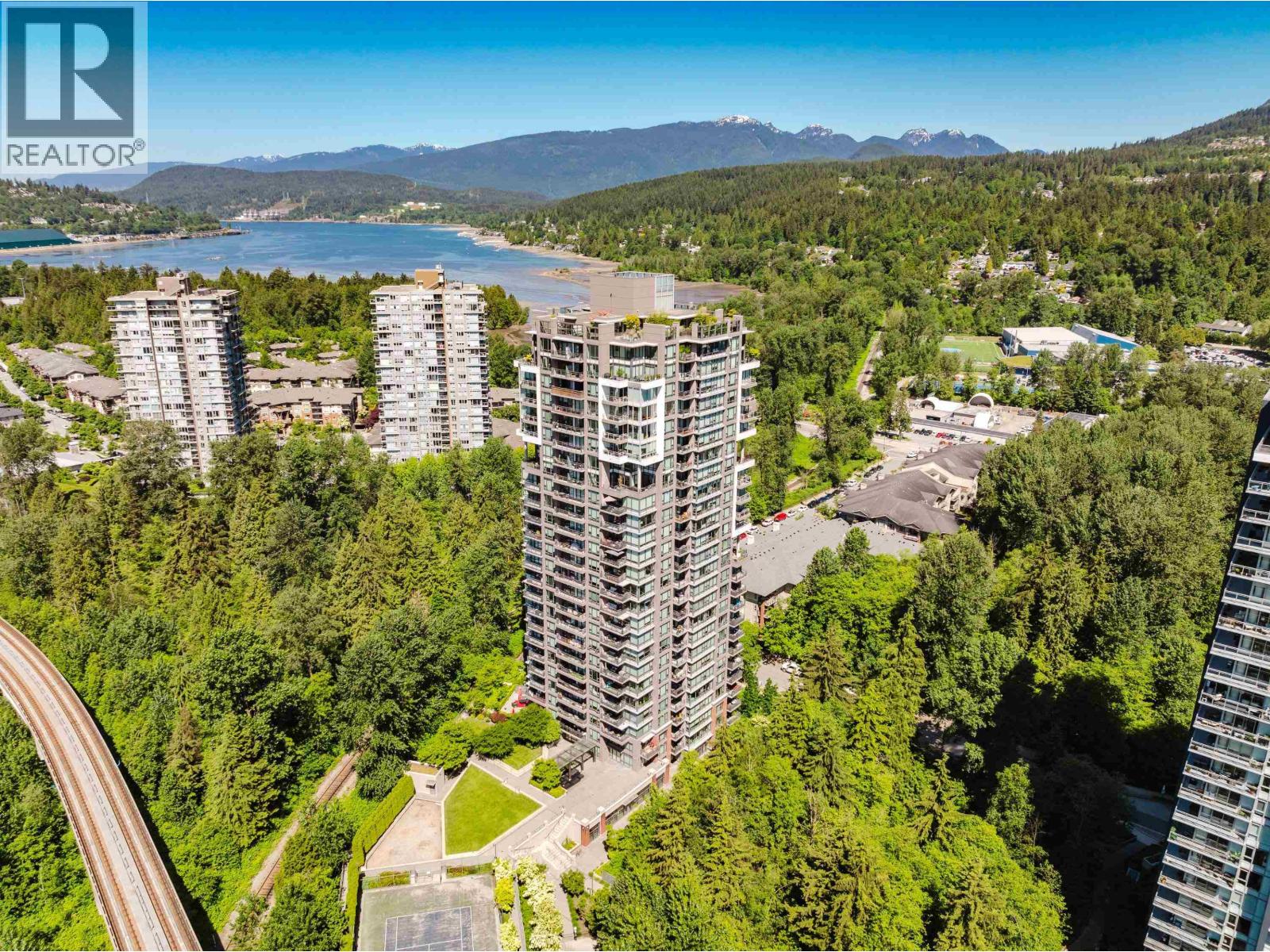 2202 301 Capilano Road, Port Moody, British Columbia  V3H 0G6 - Photo 2 - R3077292