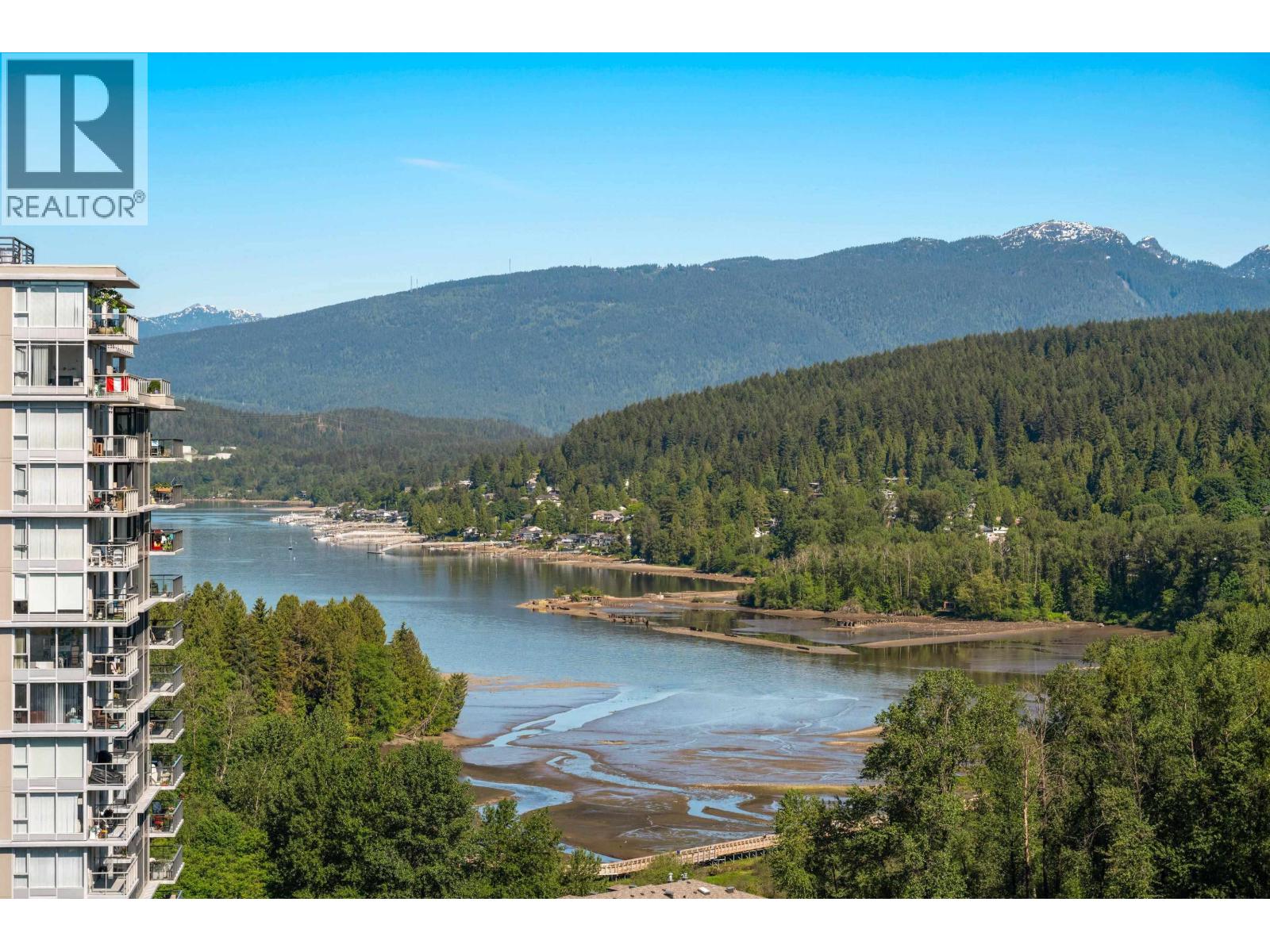 2202 301 Capilano Road, Port Moody, British Columbia  V3H 0G6 - Photo 3 - R3077292