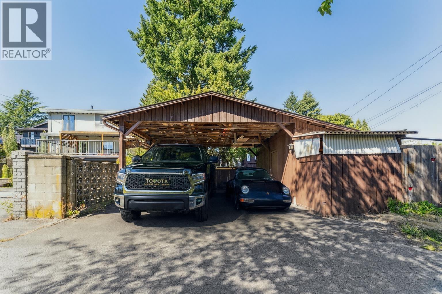 865 E 12th Street, North Vancouver, British Columbia  V7L 2L2 - Photo 28 - R3077298
