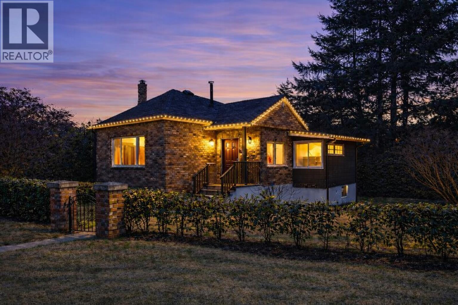 865 E 12th Street, North Vancouver, British Columbia  V7L 2L2 - Photo 40 - R3077298