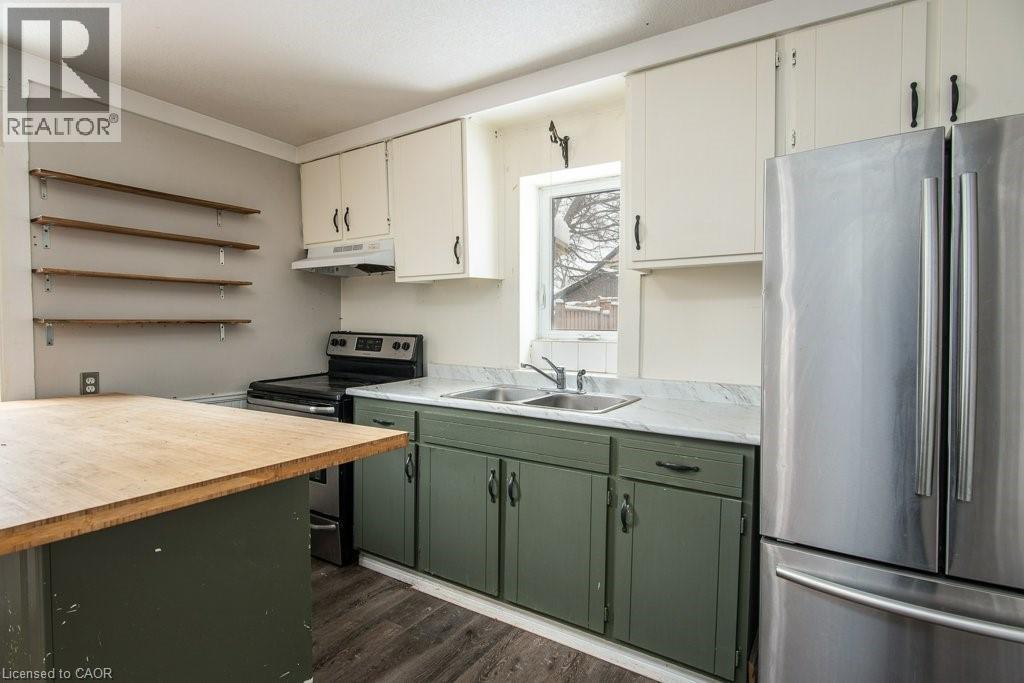 40 Krug Street, Kitchener, Ontario  N2H 2X7 - Photo 15 - 40791082