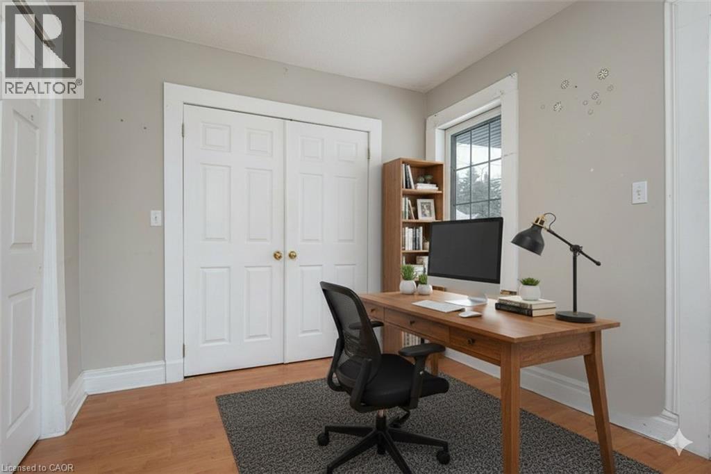 40 Krug Street, Kitchener, Ontario  N2H 2X7 - Photo 7 - 40791082