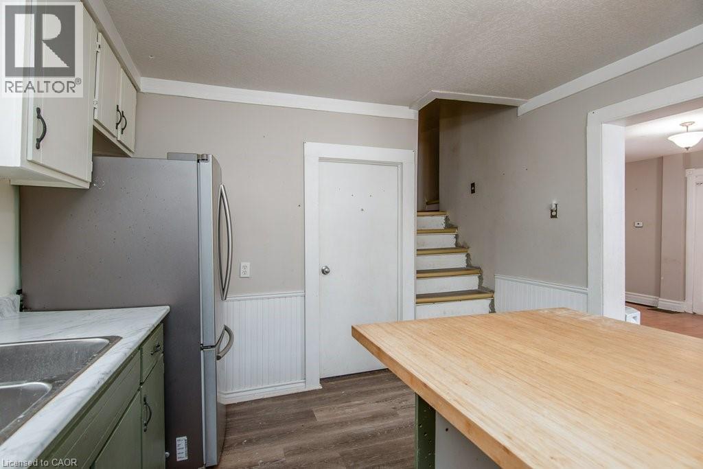 40 Krug Street, Kitchener, Ontario  N2H 2X7 - Photo 19 - 40791082