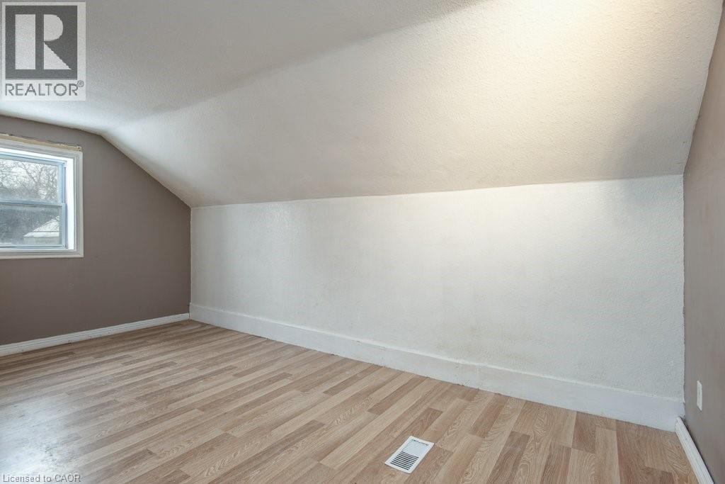 40 Krug Street, Kitchener, Ontario  N2H 2X7 - Photo 22 - 40791082