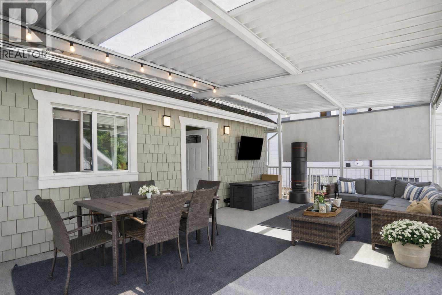 413 Seventh Avenue, New Westminster, British Columbia V3L 1W6 - Photo 18 - R3077213