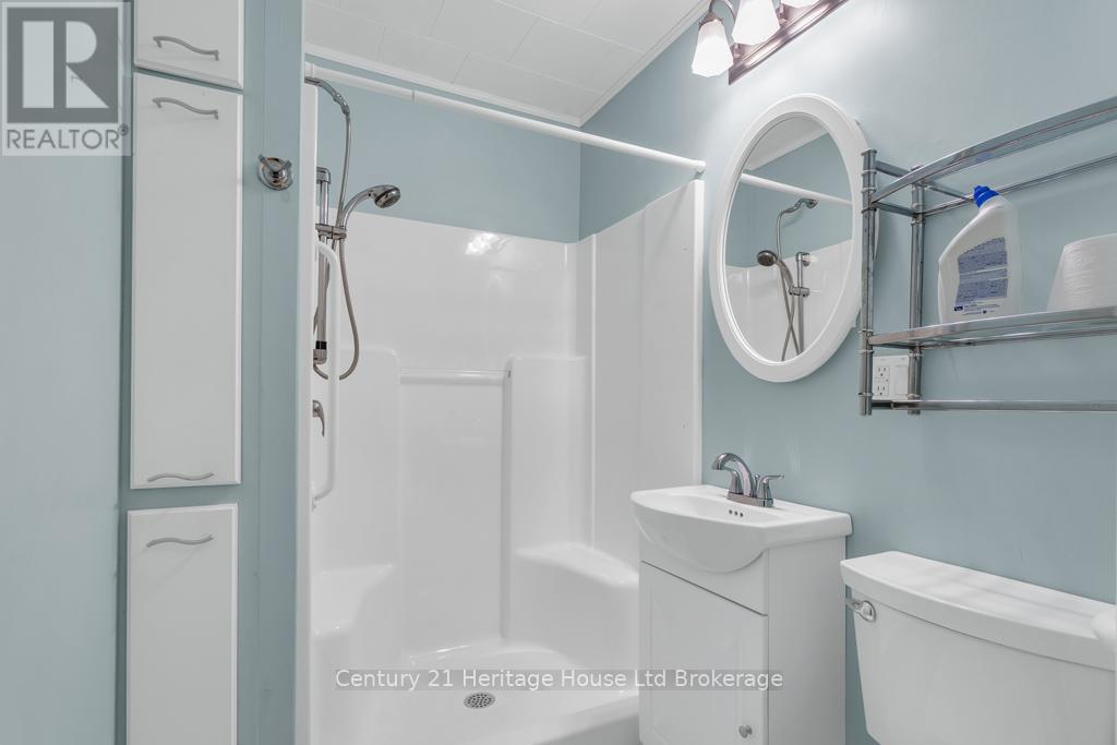 43 Concession Street E, Tillsonburg, Ontario  N4G 1P2 - Photo 30 - X12541434