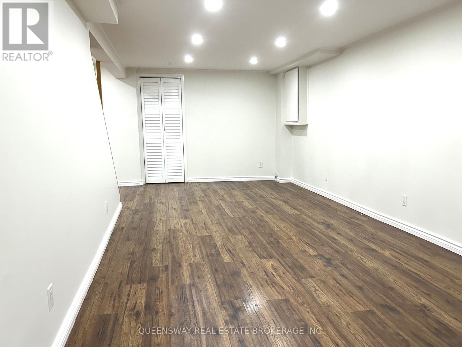 2-7 Empson Court, Ajax, Ontario  L1S 3Y3 - Photo 3 - E12674634