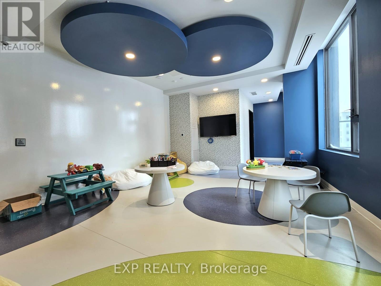 1307 - 2920 Highway Road, Vaughan, Ontario  L4K 0P4 - Photo 14 - N12674648