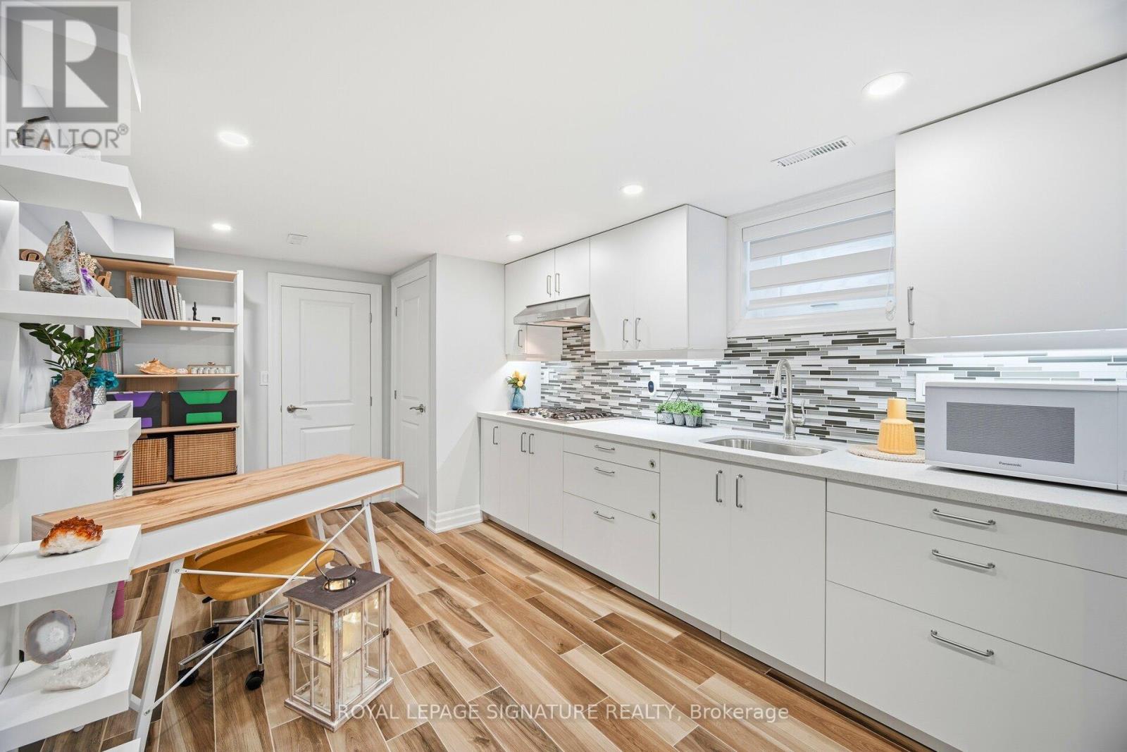 30 Coules Court, Toronto, Ontario  M8W 2N9 - Photo 31 - W12674338