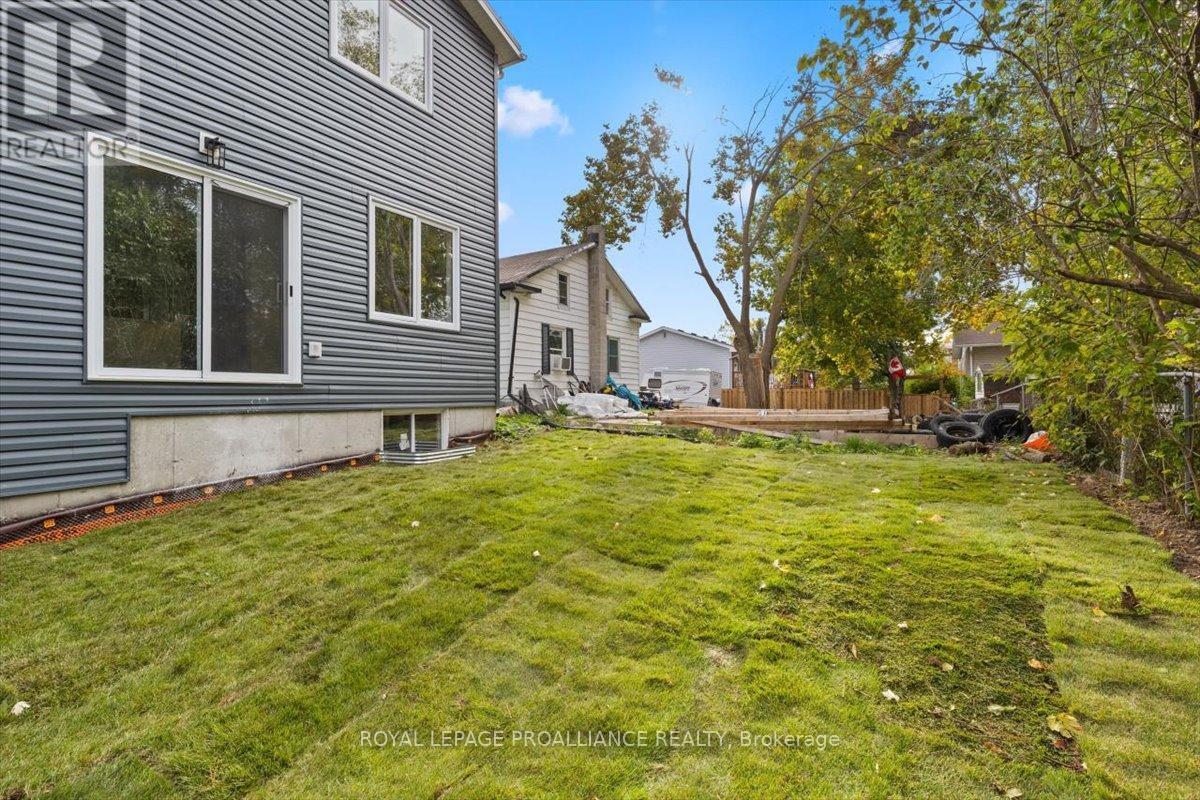 293 Church Street, Greater Napanee, Ontario  K7R 1C5 - Photo 30 - X12673920