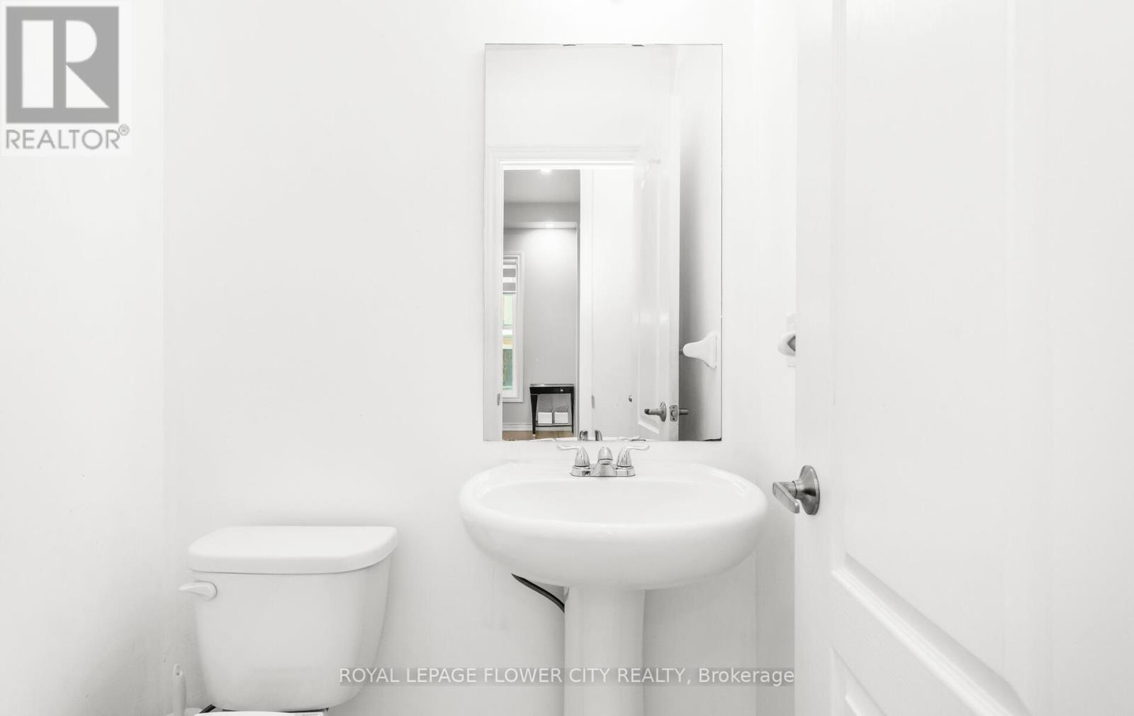 106 Lanark Circle, Brampton, Ontario  L6X 5L3 - Photo 21 - W12674632