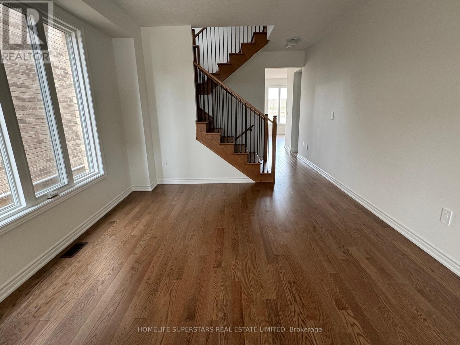 1583 Savoline Boulevard, Milton, Ontario  L9E 2G6 - Photo 12 - W12674642