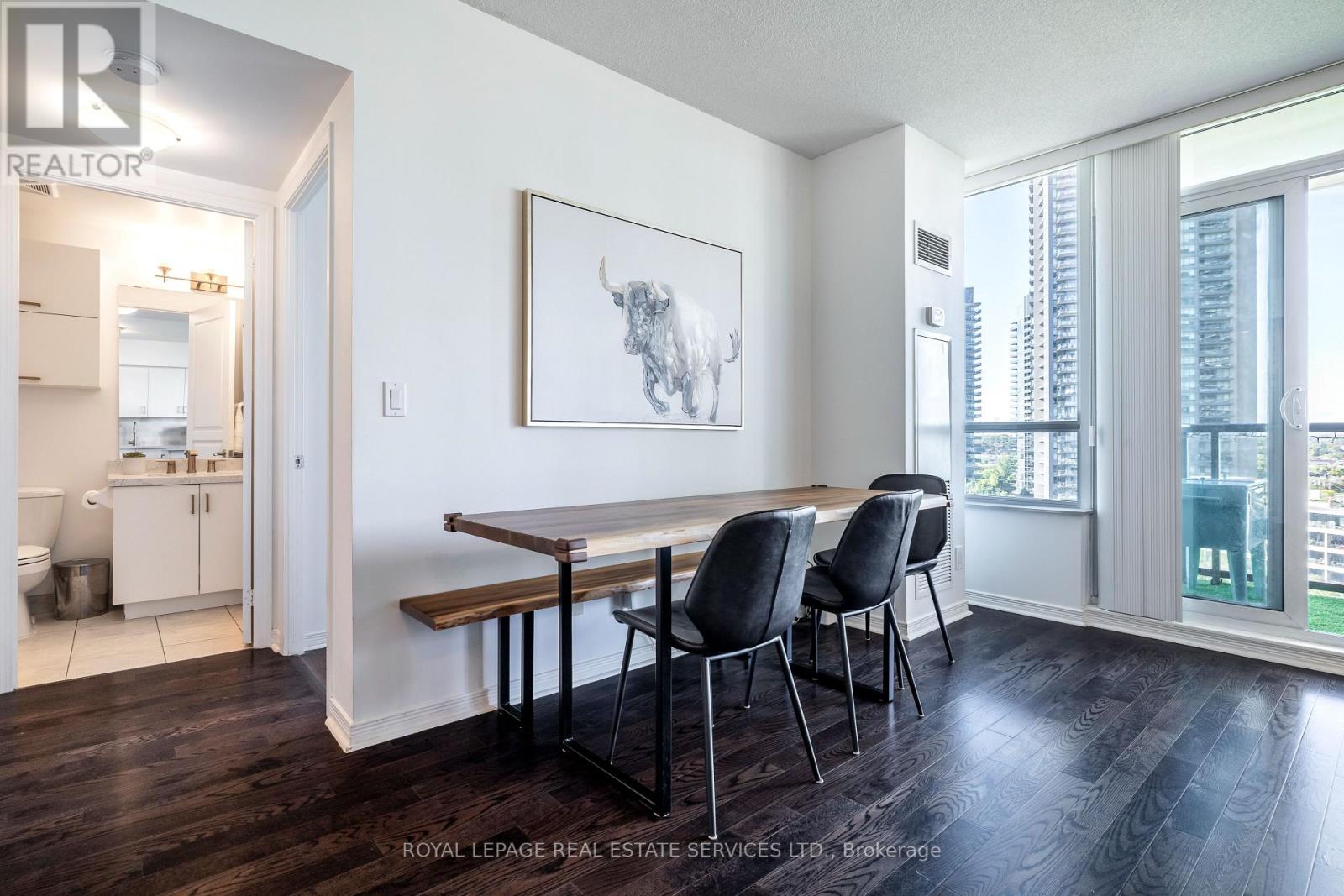 1105 - 15 Legion Road, Toronto, Ontario  M8V 0A9 - Photo 7 - W12674646