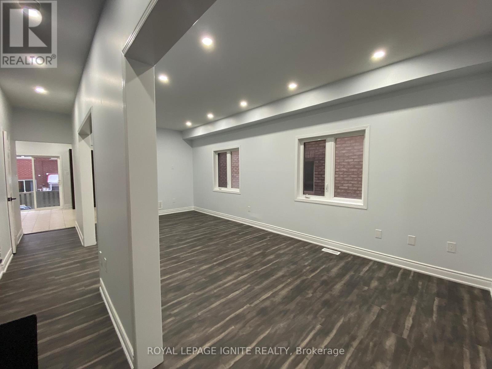 90 Kilrea (Main & 2nd Floor) Way, Brampton, Ontario  L6X 0R3 - Photo 6 - W12674650