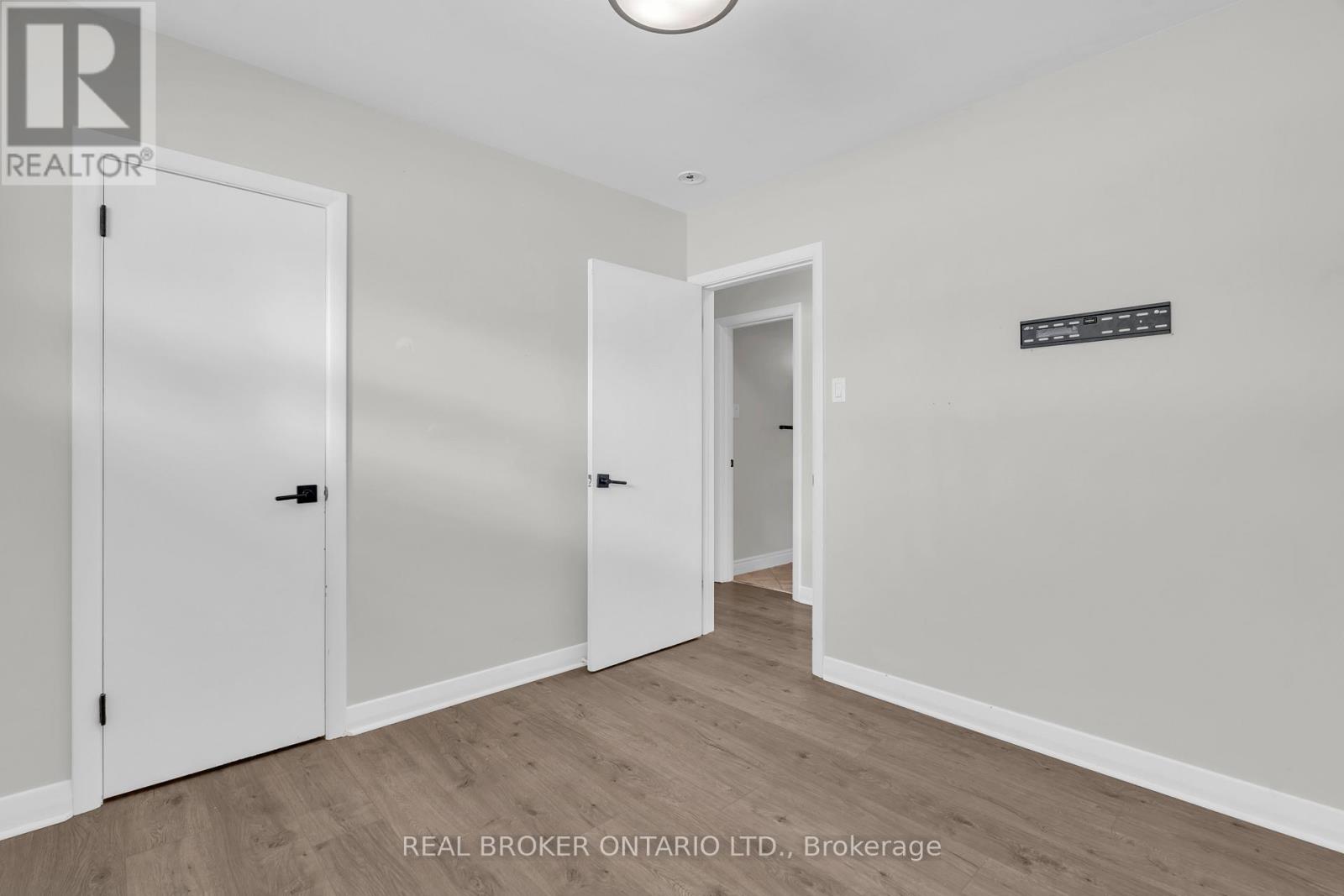 220 Bruce Street, Kitchener, Ontario  N2B 1Z3 - Photo 17 - X12674658