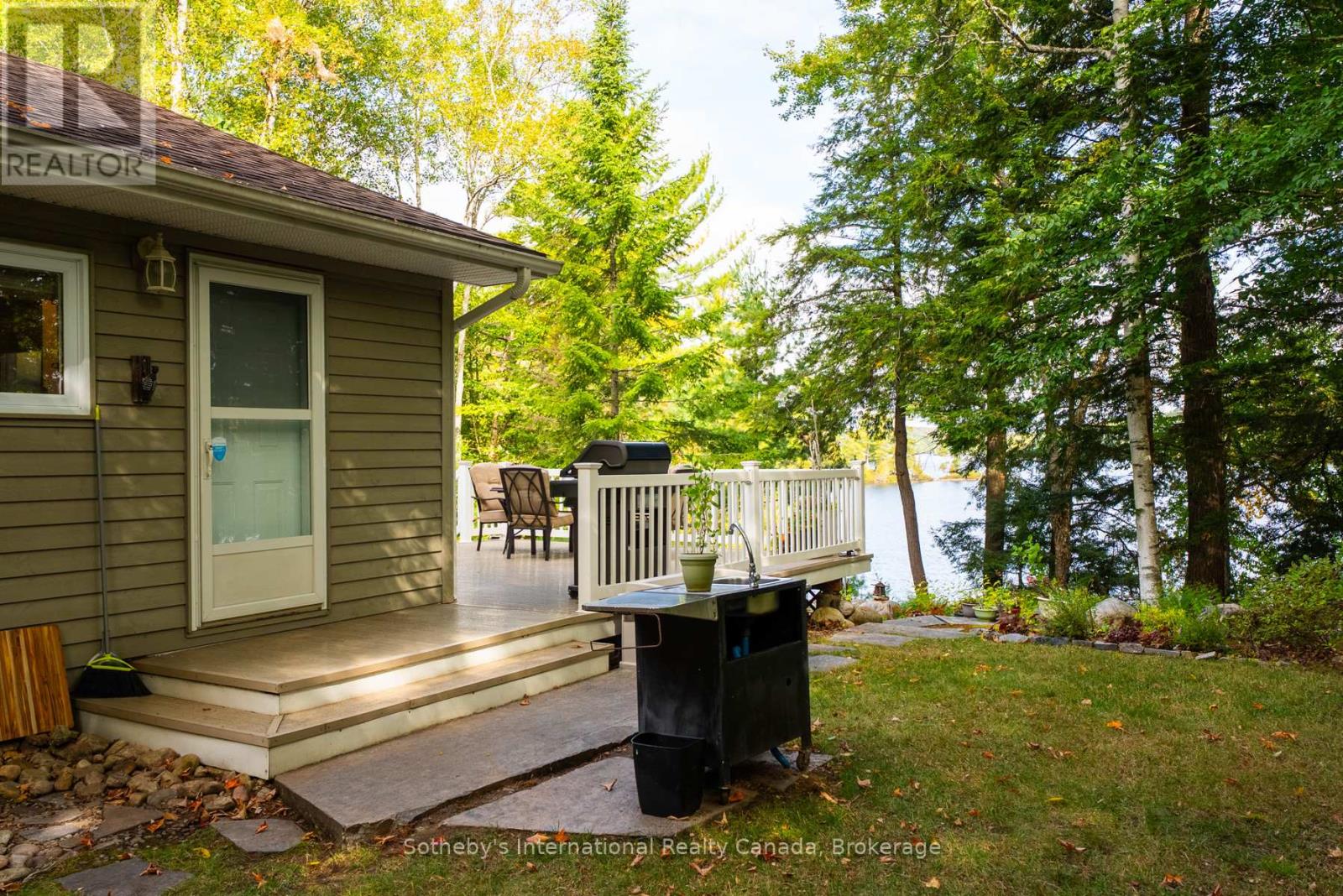 20 Fish Rock Road, Huntsville, Ontario  P1H 2N5 - Photo 36 - X12674718
