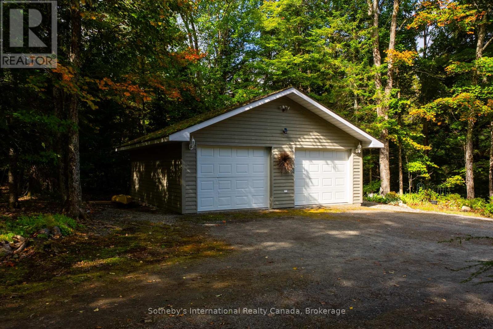 20 Fish Rock Road, Huntsville, Ontario  P1H 2N5 - Photo 45 - X12674718