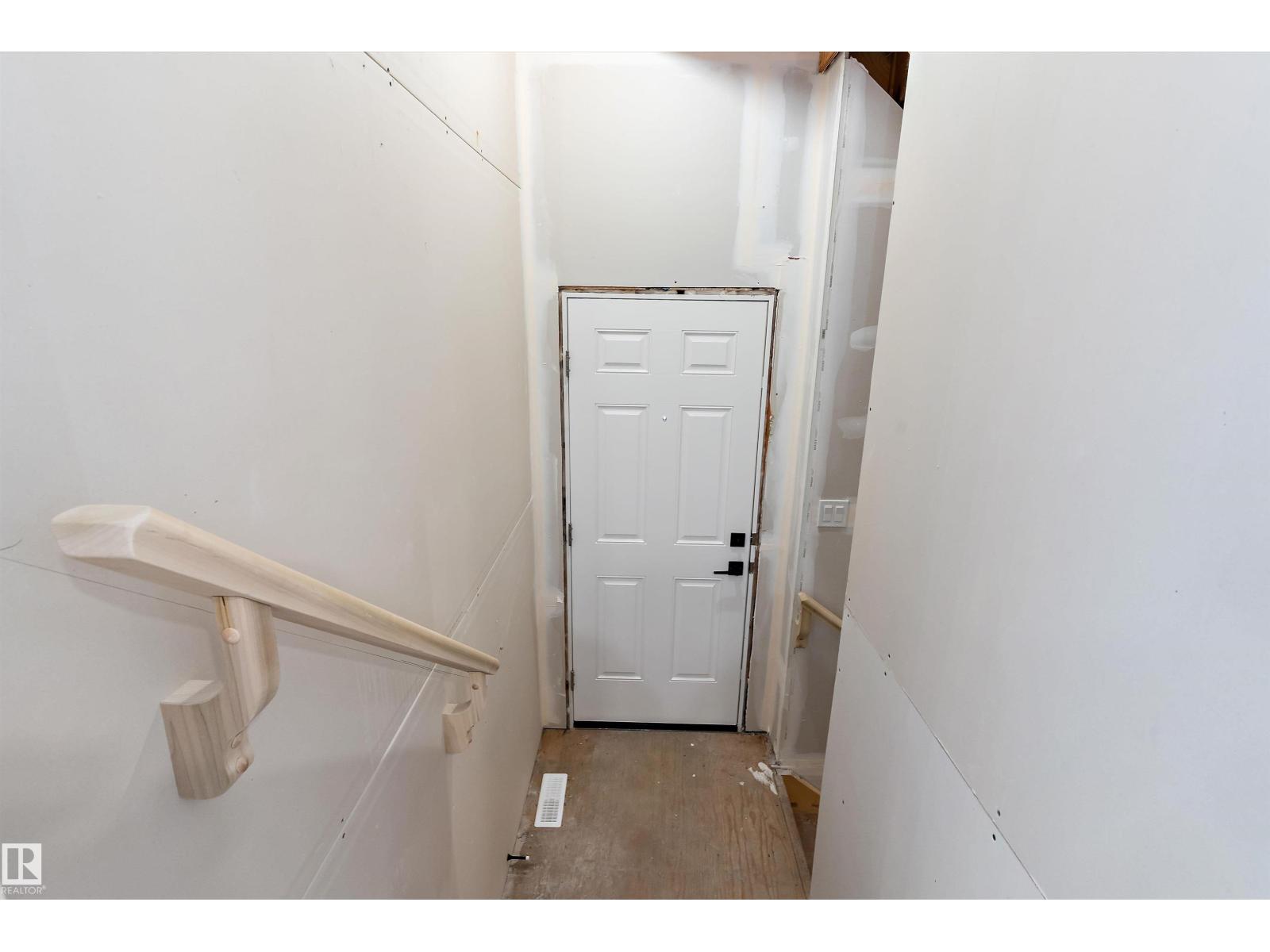 20704 43 Av Nw, Edmonton, Alberta  T6M 3E4 - Photo 40 - E4468967