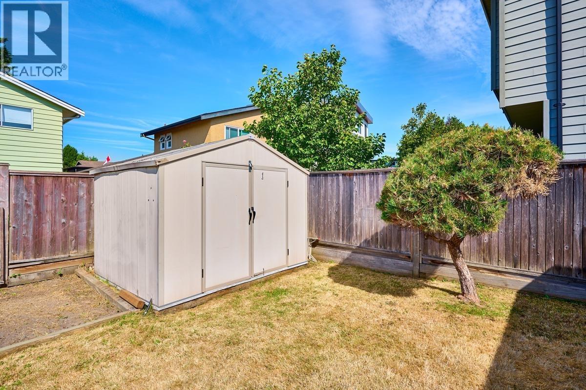 Listing Picture 25 of 26 : 11371 FRIGATE COURT, Richmond / 烈治文 - 魯藝地產 Yvonne Lu Group - MLS Medallion Club Member