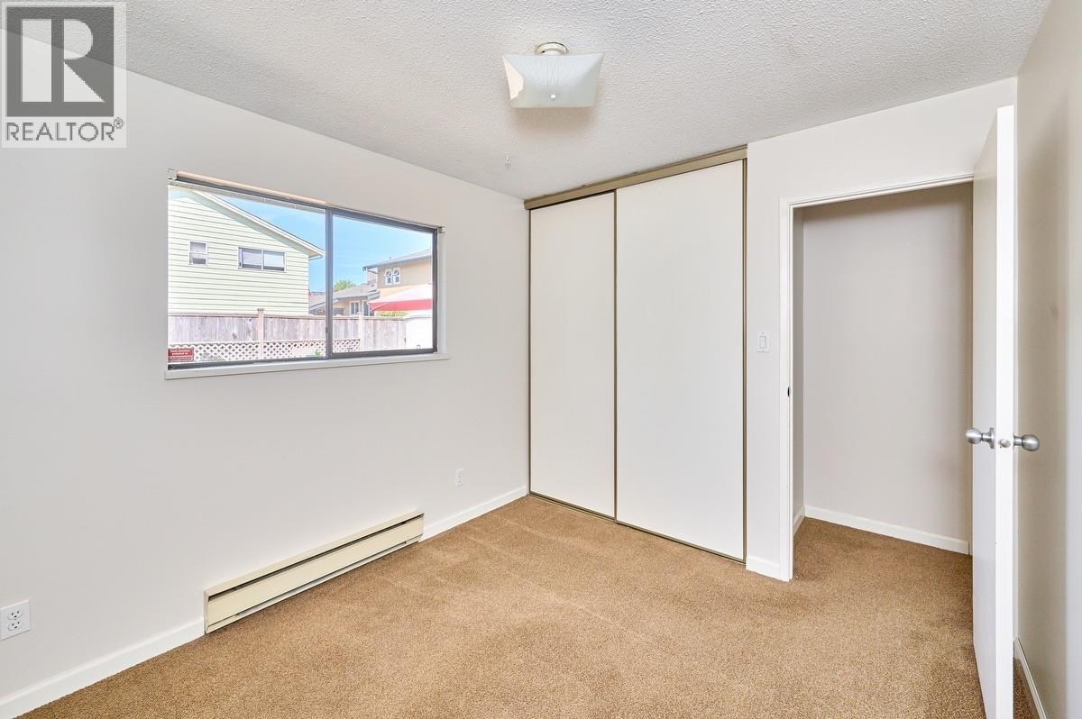 Listing Picture 17 of 26 : 11371 FRIGATE COURT, Richmond / 烈治文 - 魯藝地產 Yvonne Lu Group - MLS Medallion Club Member