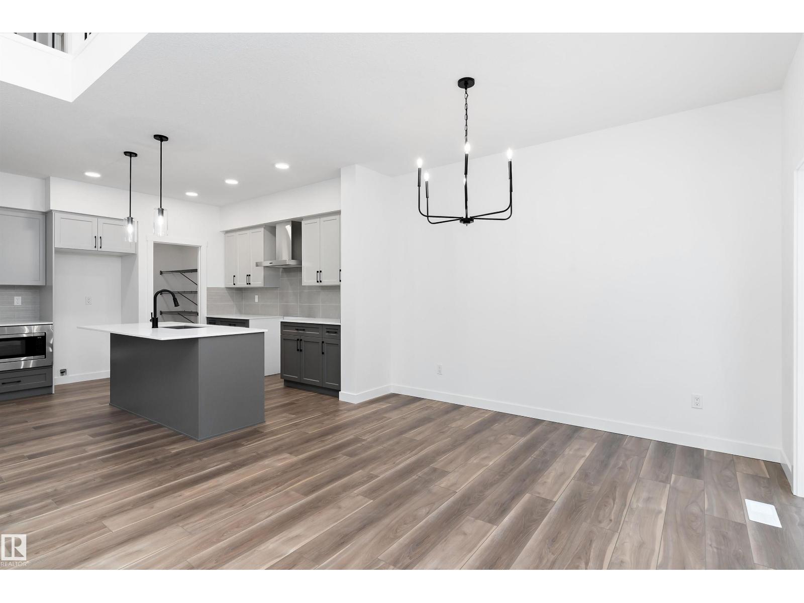 20704 43 Av Nw, Edmonton, Alberta  T6M 3E4 - Photo 10 - E4468967