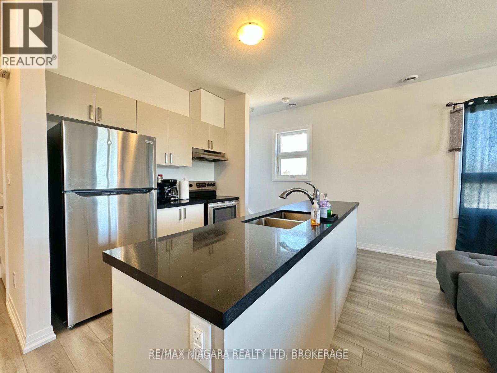 43 - 6705 Cropp Street, Niagara Falls (Morrison), Ontario  L2E 0C1 - Photo 5 - X12674704