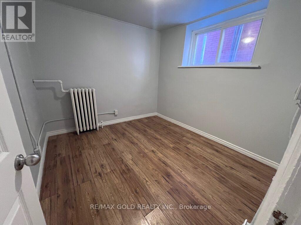 1 - 959 Main Street E, Hamilton, Ontario  L8M 1N1 - Photo 3 - X12637252