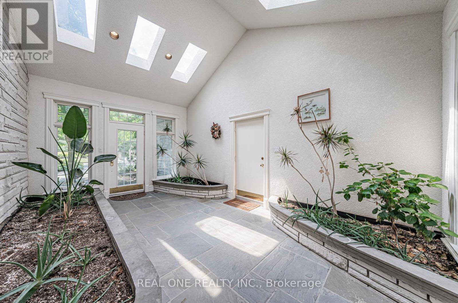 14 Alm Court, Aurora, Ontario  L4G 6W7 - Photo 30 - N12674676