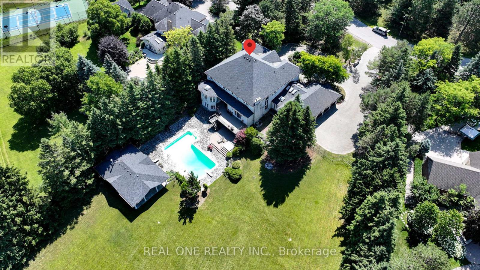 14 Alm Court, Aurora, Ontario  L4G 6W7 - Photo 5 - N12674676