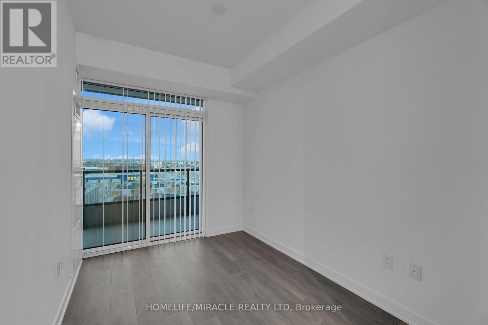 801 - 60 Honeycrisp Crescent, Vaughan, Ontario  L4K 0M5 - Photo 11 - N12674684