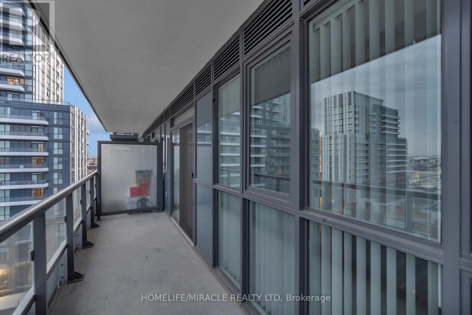 801 - 60 Honeycrisp Crescent, Vaughan, Ontario  L4K 0M5 - Photo 14 - N12674684