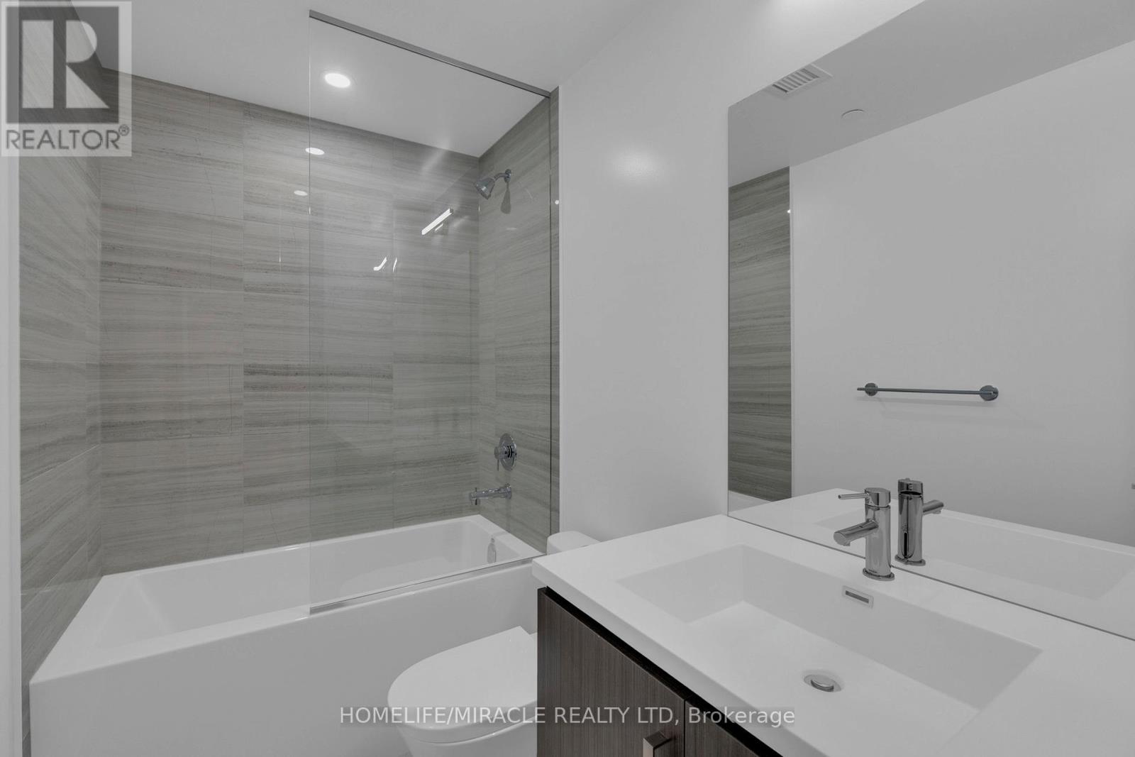 801 - 60 Honeycrisp Crescent, Vaughan, Ontario  L4K 0M5 - Photo 21 - N12674684