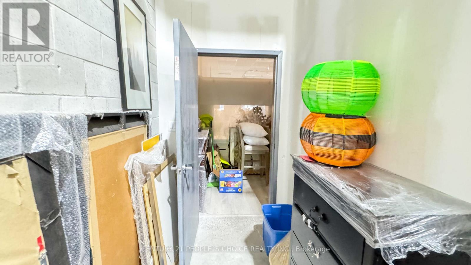 2 - 156 Chrislea Road, Vaughan, Ontario  L4L 8V1 - Photo 13 - N12674692