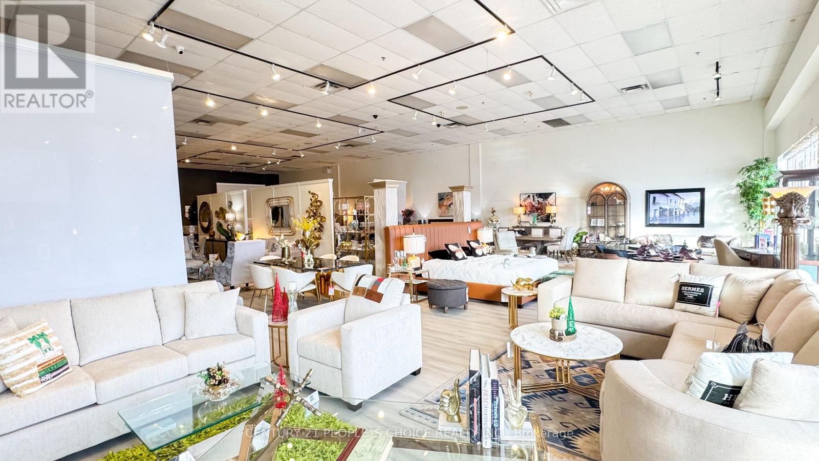 2 - 156 Chrislea Road, Vaughan, Ontario  L4L 8V1 - Photo 17 - N12674692