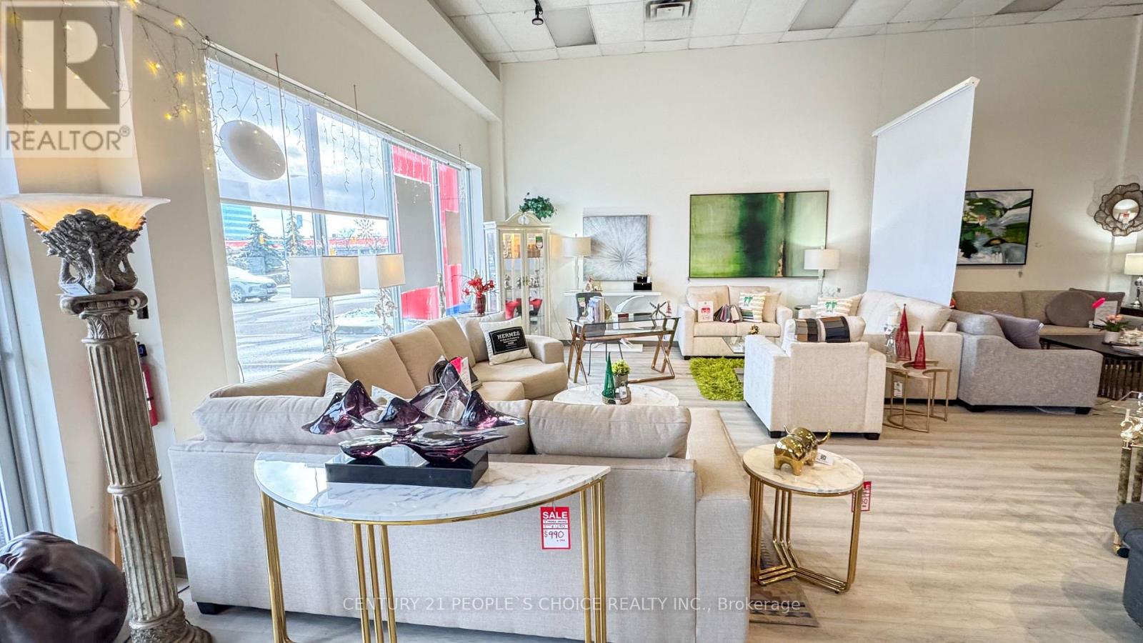 2 - 156 Chrislea Road, Vaughan, Ontario  L4L 8V1 - Photo 2 - N12674692