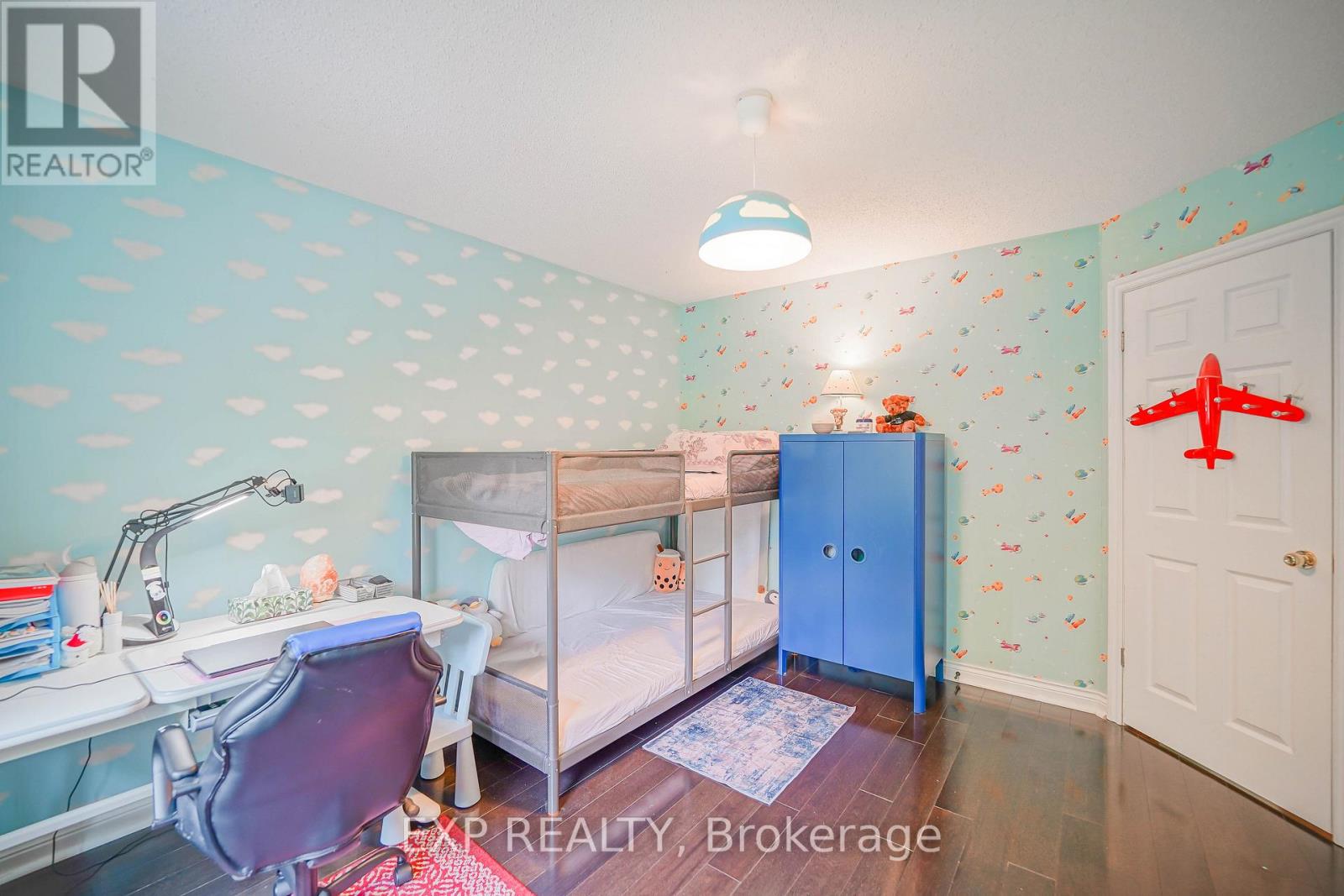 54 Ridgewood Drive, Richmond Hill, Ontario  L4E 3M1 - Photo 13 - N12674694