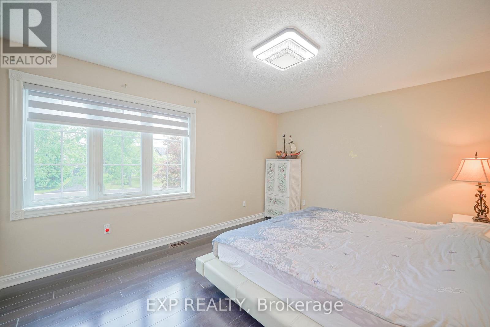 54 Ridgewood Drive, Richmond Hill, Ontario  L4E 3M1 - Photo 14 - N12674694