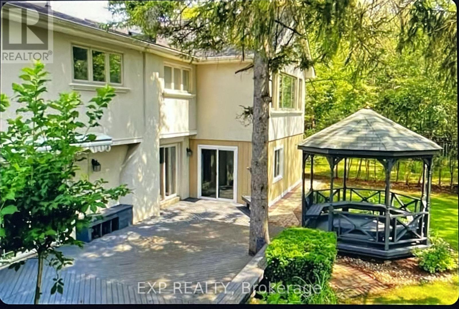 2198 Highriver Court, Mississauga, Ontario  L5H 3K4 - Photo 5 - W12639738