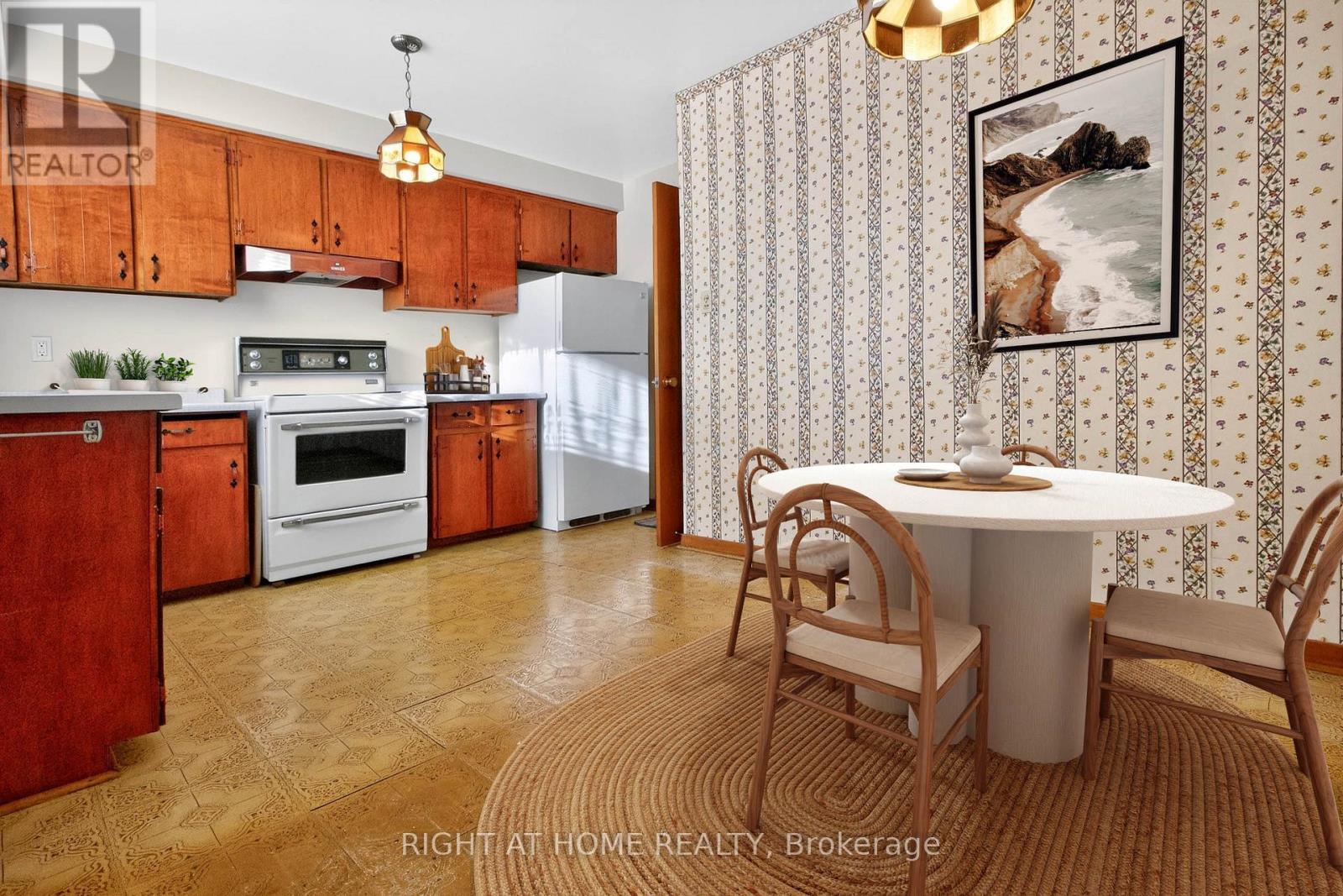 7524 Wrenwood Crescent, Mississauga, Ontario  L4T 2V7 - Photo 12 - W12674688