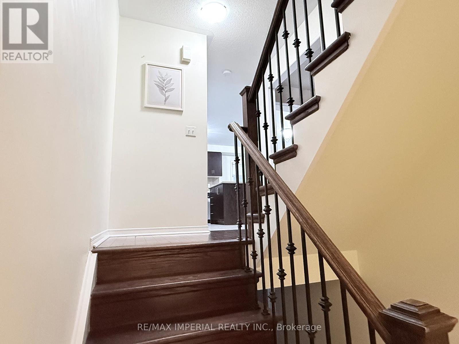 69 - 2178 Fiddlers Way, Oakville, Ontario  L6M 0L5 - Photo 5 - W12674714