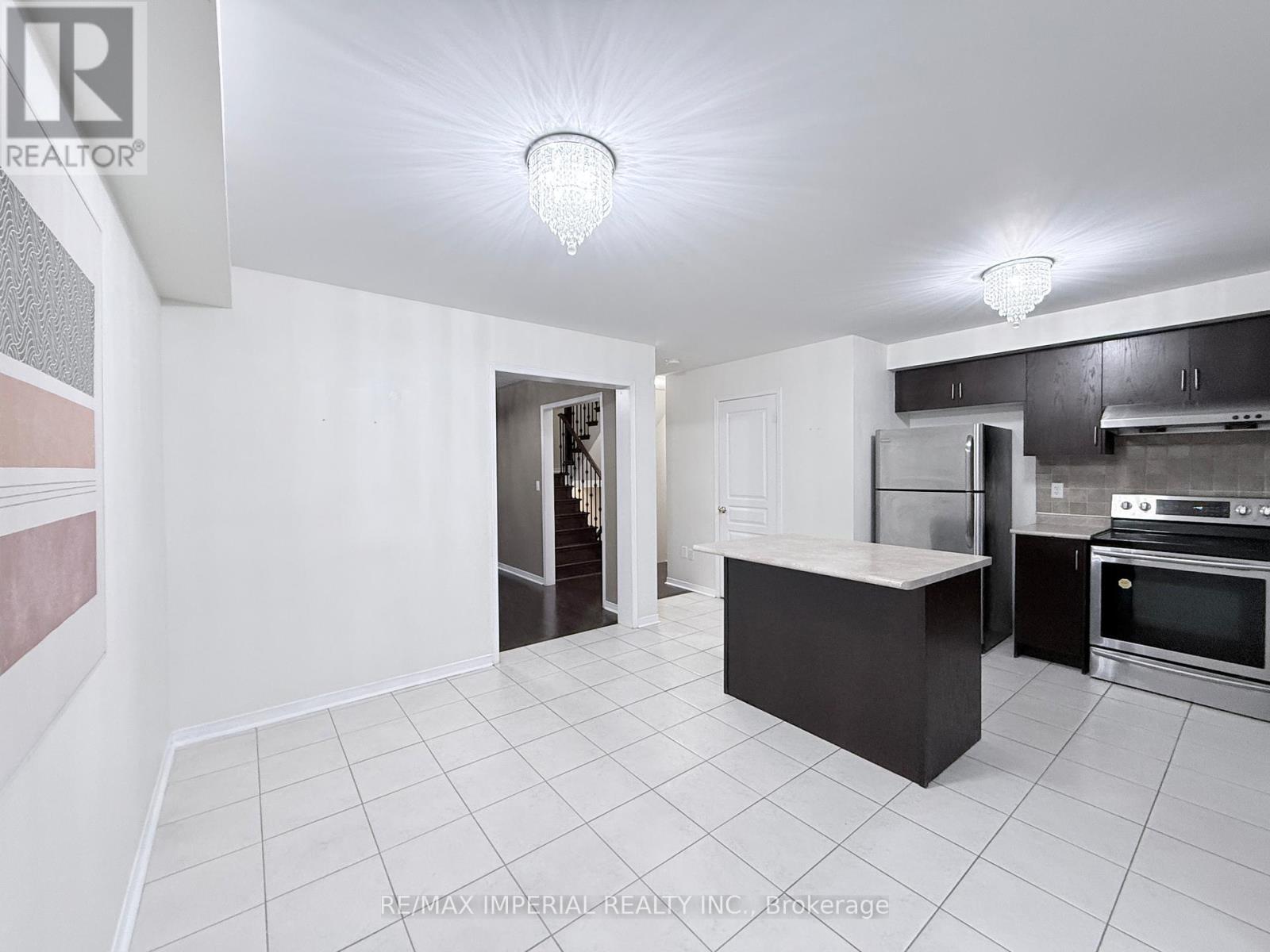 69 - 2178 Fiddlers Way, Oakville, Ontario  L6M 0L5 - Photo 7 - W12674714