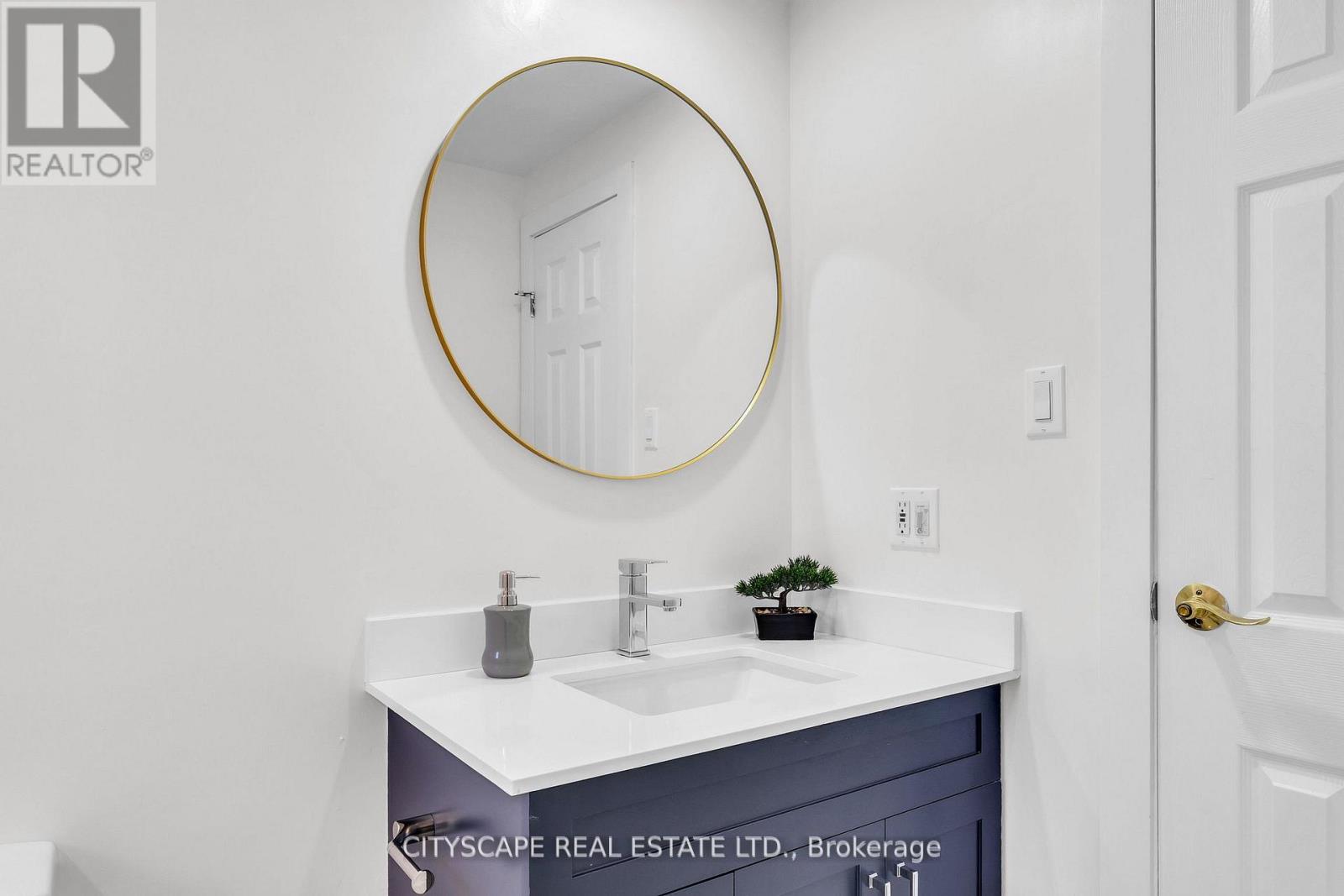 3 Geneva Crescent, Brampton, Ontario  L6S 1K7 - Photo 10 - W12674722