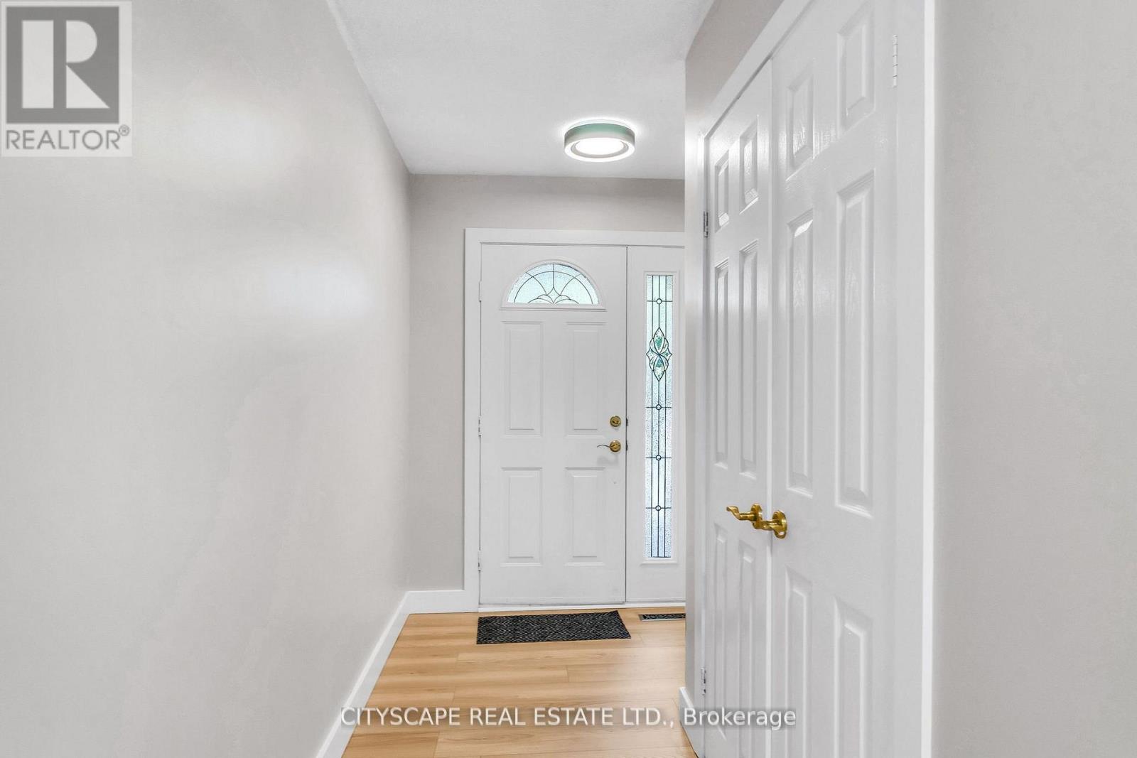 3 Geneva Crescent, Brampton, Ontario  L6S 1K7 - Photo 14 - W12674722