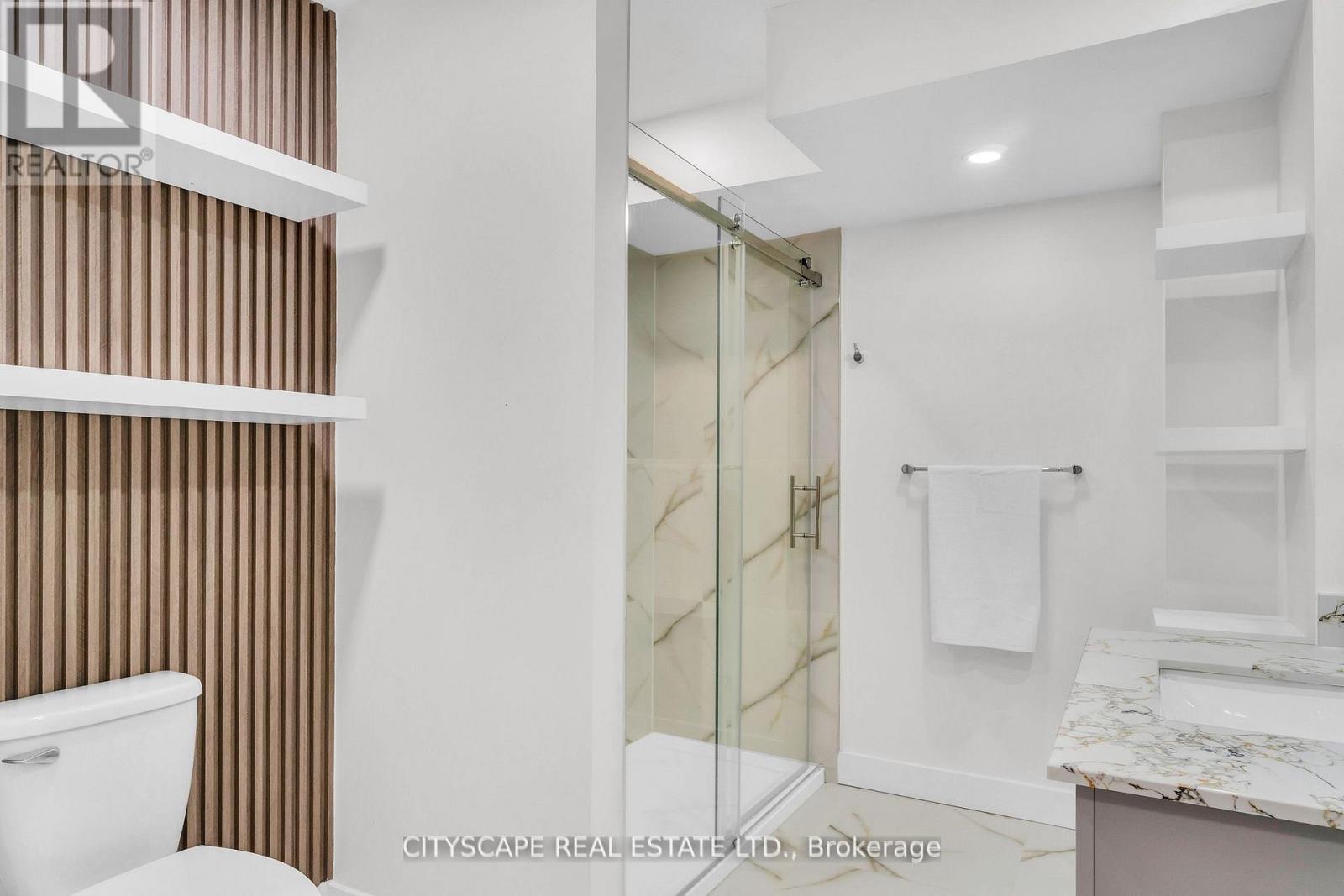 3 Geneva Crescent, Brampton, Ontario  L6S 1K7 - Photo 27 - W12674722