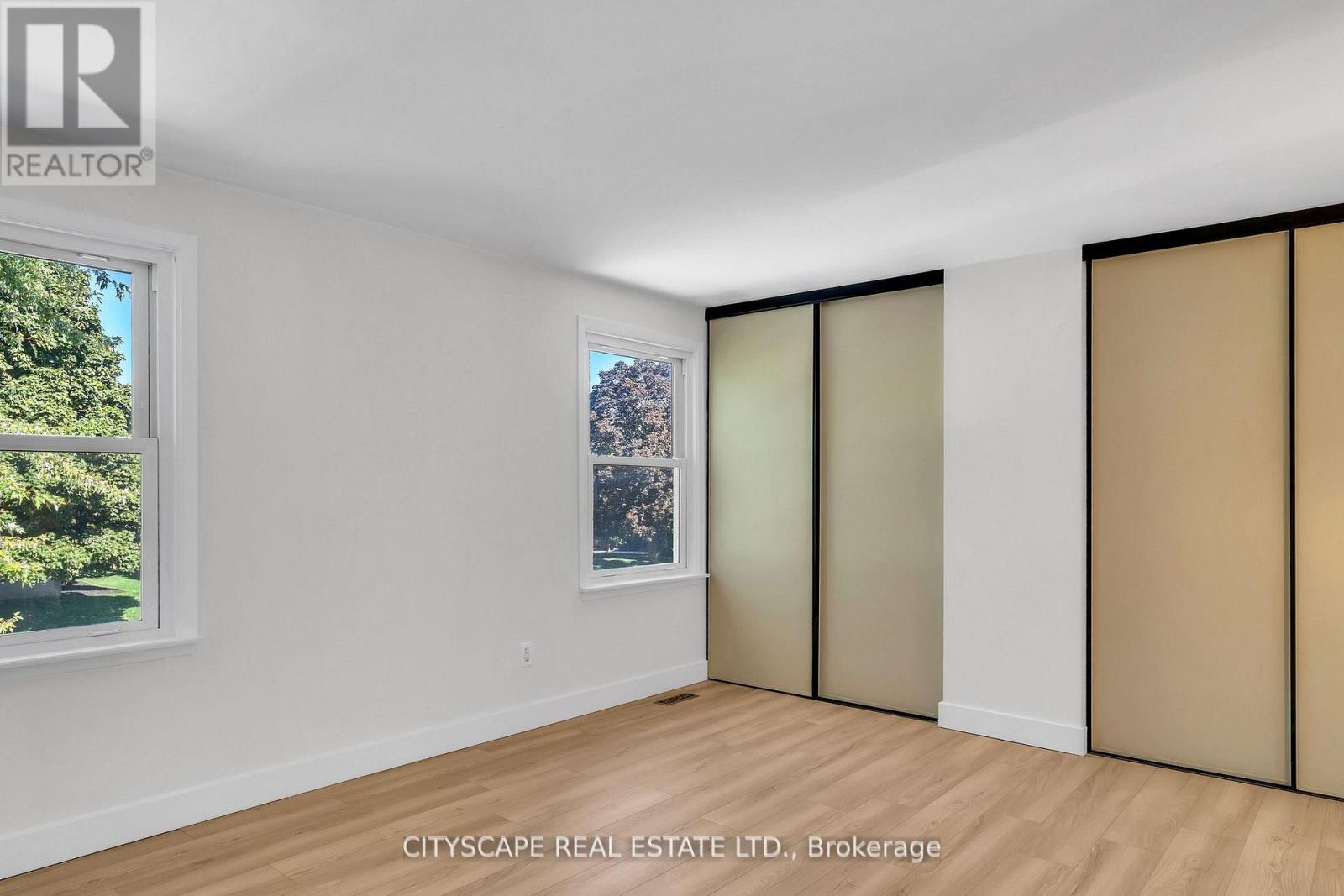 3 Geneva Crescent, Brampton, Ontario  L6S 1K7 - Photo 5 - W12674722